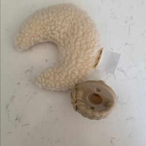 Itzy Ritzy Sweetie Pal Pacifier - Moon